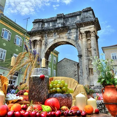 Bonvenon2center Апартаменти