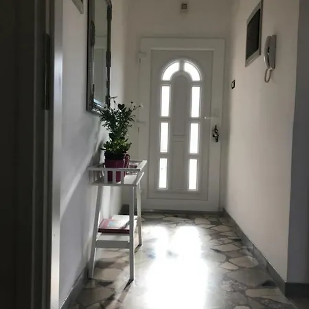 Bonvenon2center Apartman Pula